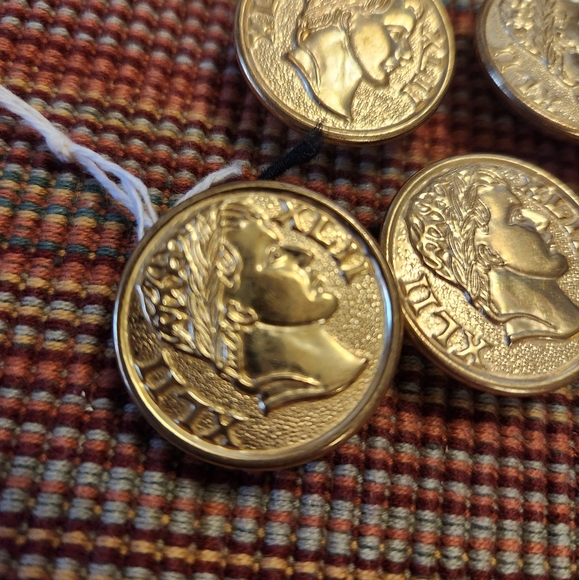 Vintage Roman Button Covers - Picture 3 of 5